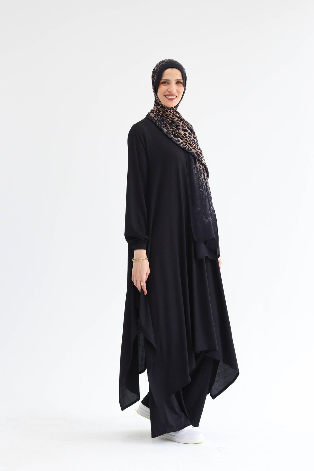 Asymmetric loose set