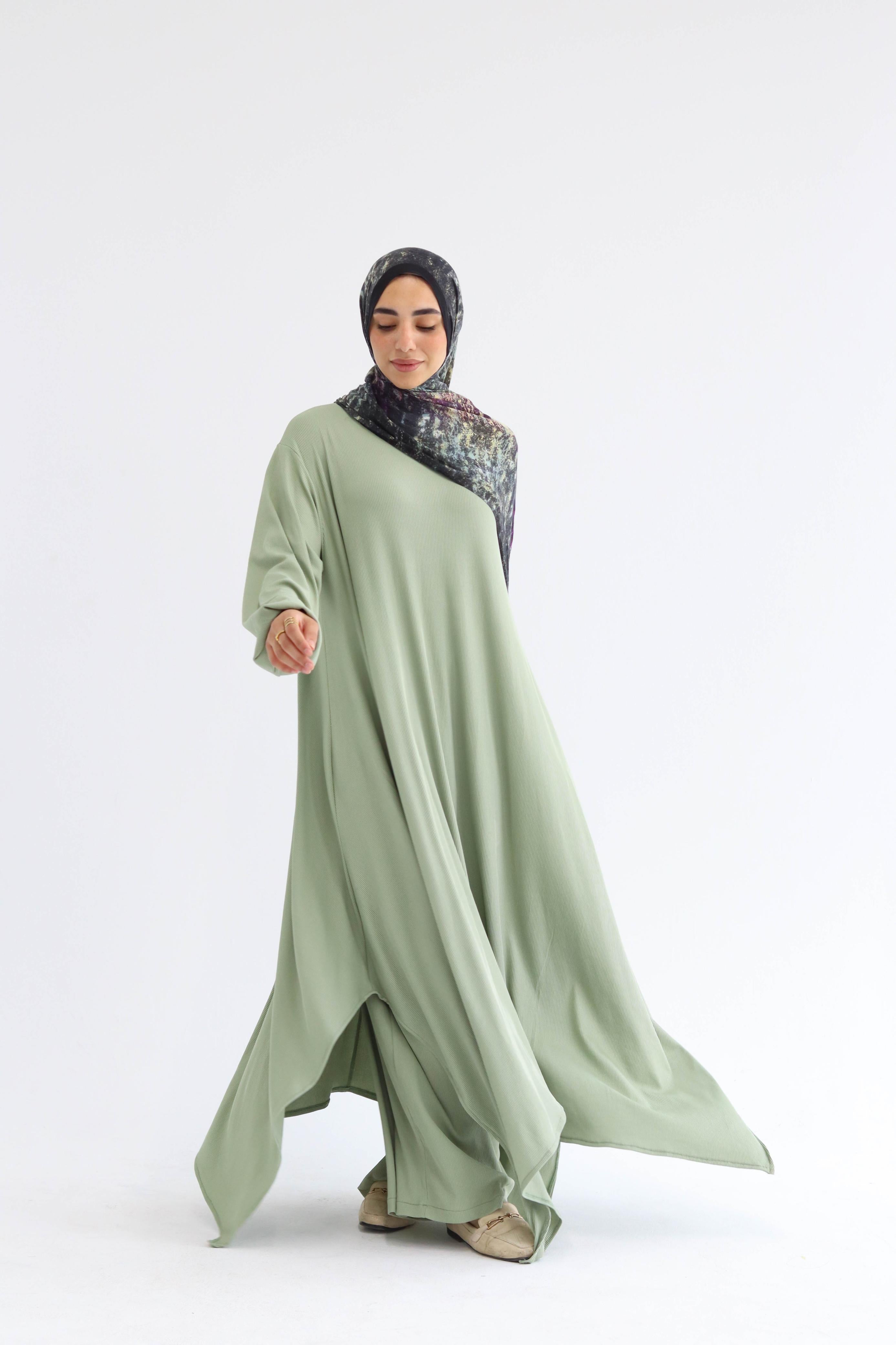 Asymmetric loose set